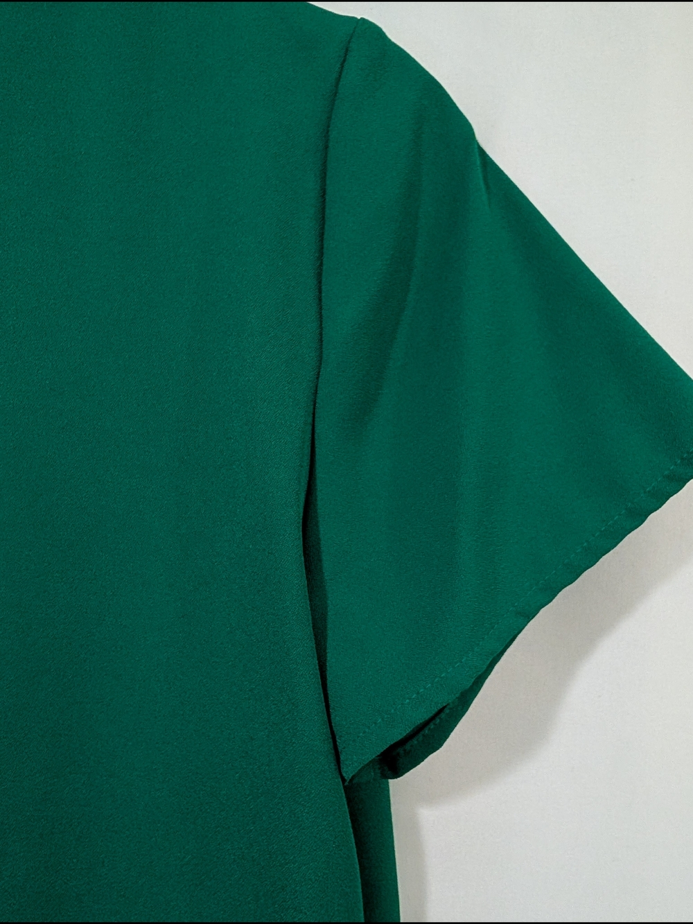 CeCe Emerald Green Tie-Neck Mini Dress - Picture 4 of 12